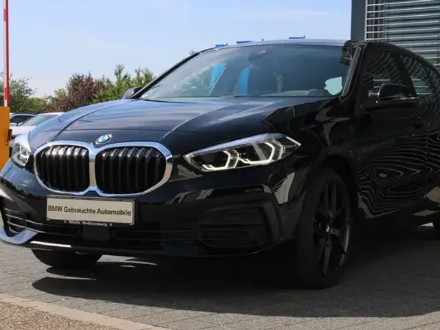 BMW 118