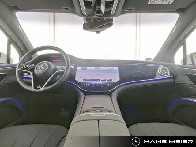 Mercedes-Benz EQS SUV