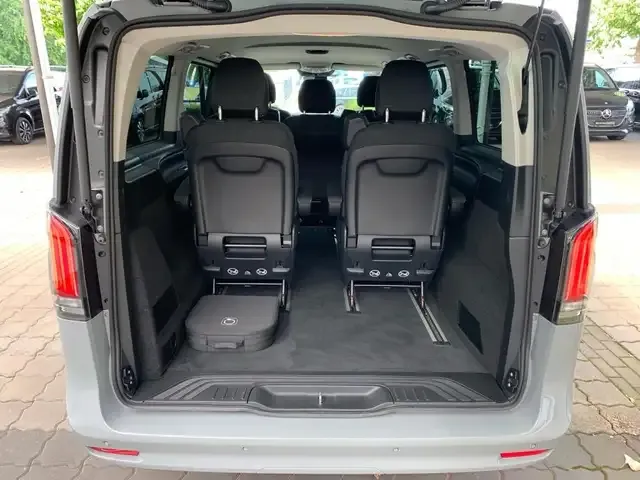 Mercedes-Benz EQV 300