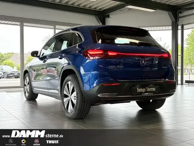 Mercedes-Benz EQA 300