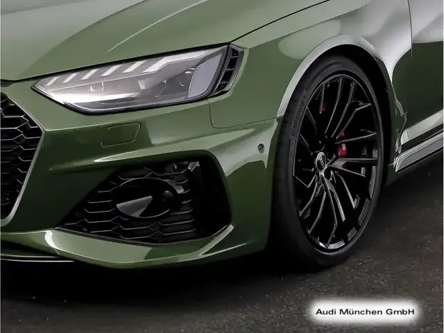 Audi RS4