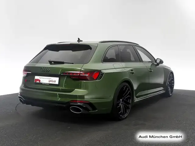 Audi RS4