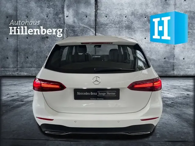 Mercedes-Benz B 200