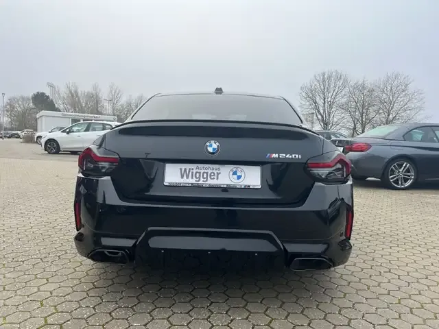 BMW 240