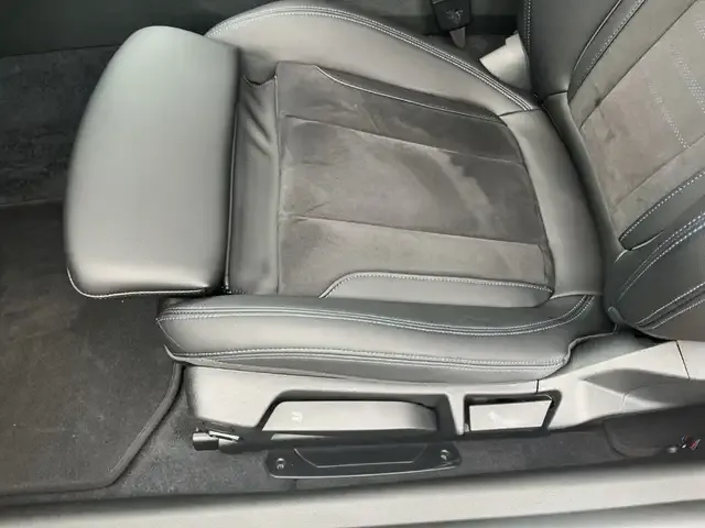 BMW 240