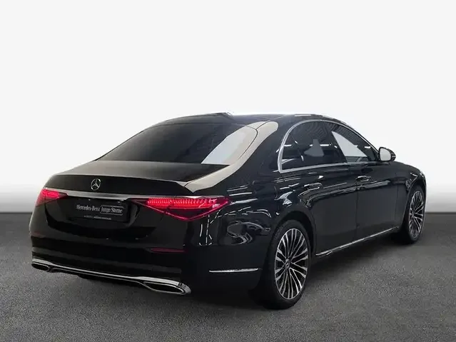 Mercedes-Benz S 400