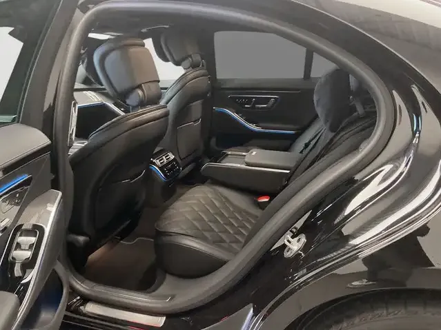 Mercedes-Benz S 400