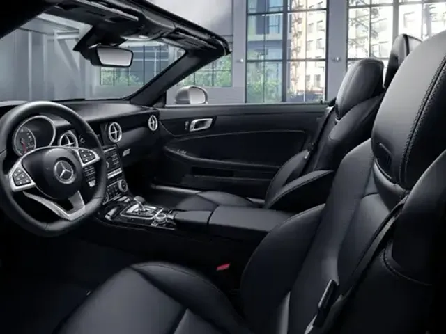 Mercedes-Benz SLC 300