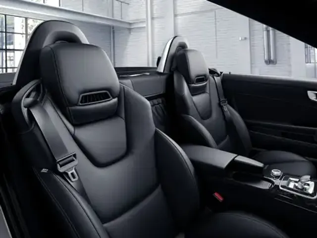 Mercedes-Benz SLC 300