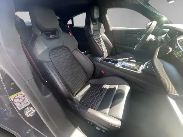 Audi RS e-tron GT