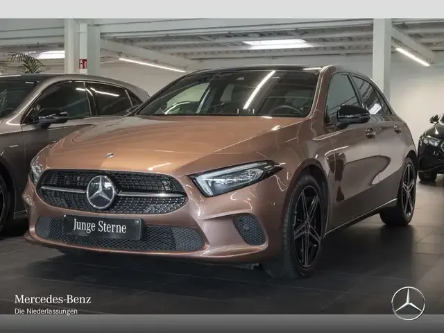 Mercedes-Benz A 180