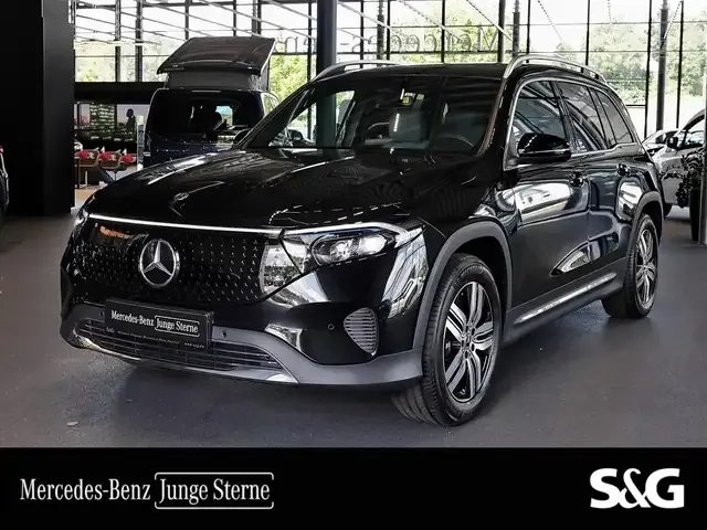 Mercedes-Benz EQB 300
