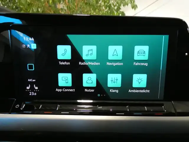 Volkswagen Golf Variant