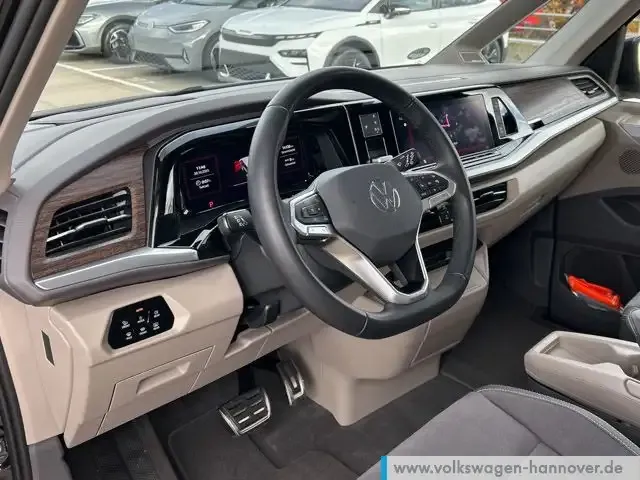 Volkswagen T7 Multivan