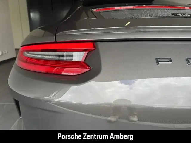 Porsche 991