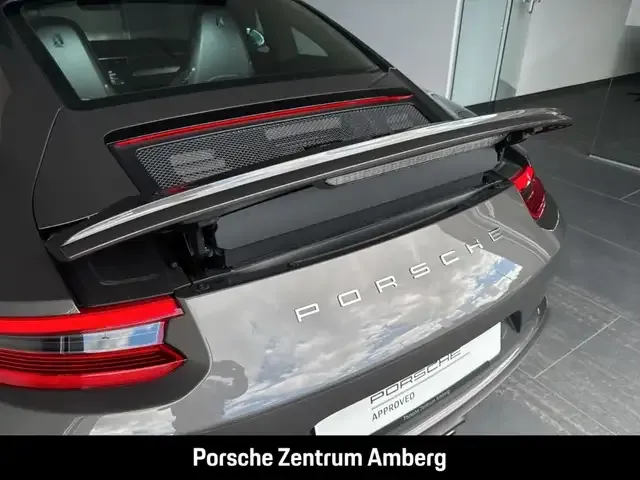 Porsche 991