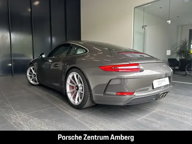 Porsche 991