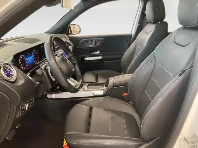 Mercedes-Benz GLB 250