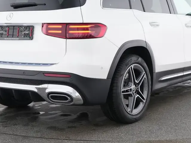 Mercedes-Benz GLB 250