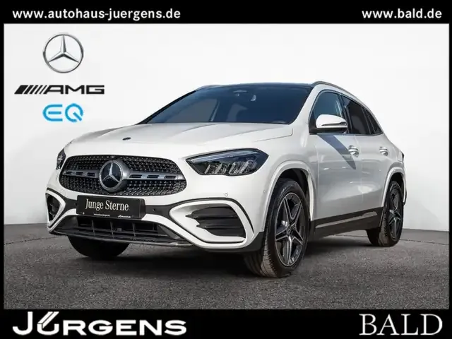 Mercedes-Benz GLA 200