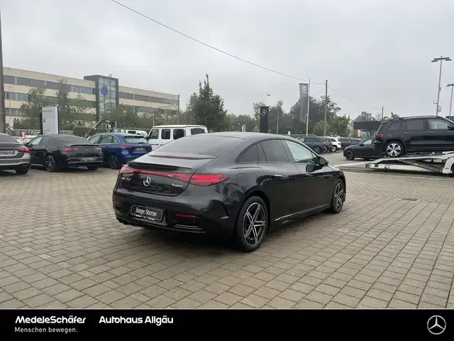 Mercedes-Benz EQE 350