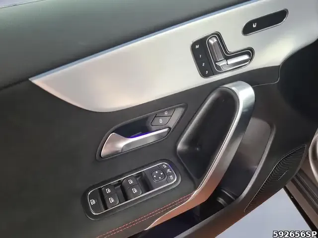 Mercedes-Benz A 45 AMG