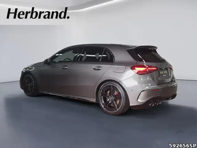 Mercedes-Benz A 45 AMG