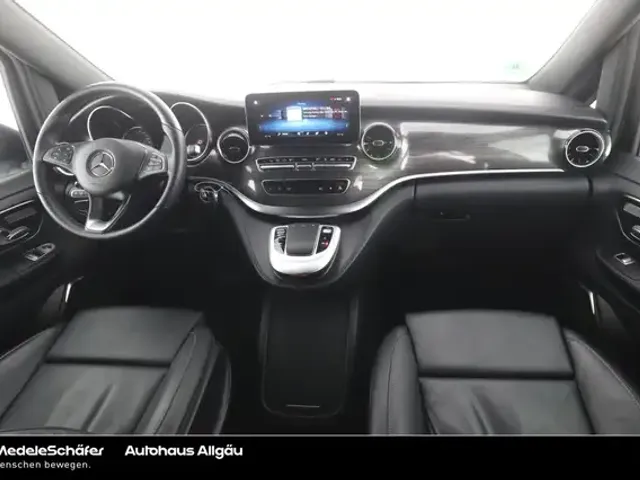 Mercedes-Benz EQV 300