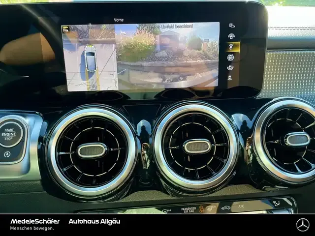 Mercedes-Benz GLB 250