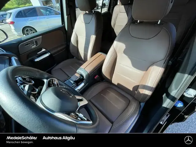 Mercedes-Benz GLB 250