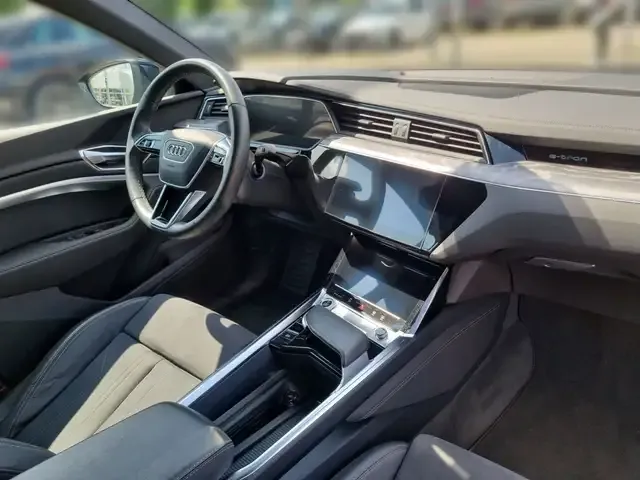 Audi Q8 e-tron