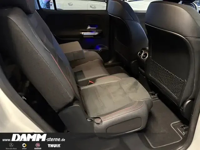 Mercedes-Benz EQB 300