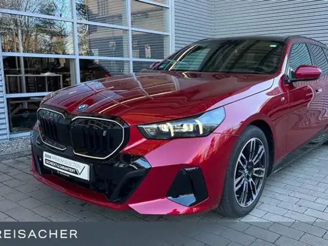 BMW i5