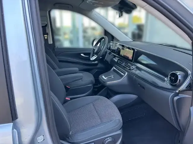 Mercedes-Benz EQV 300