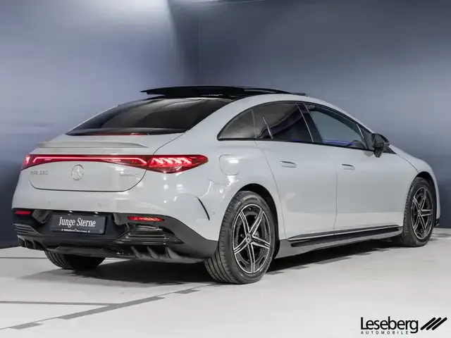 Mercedes-Benz EQE 350