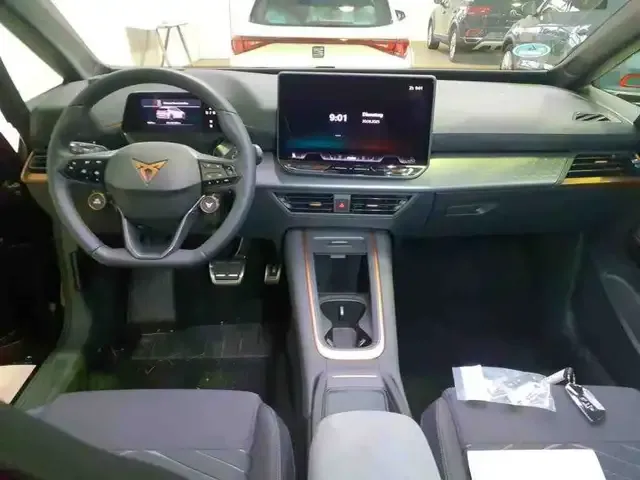 CUPRA Born