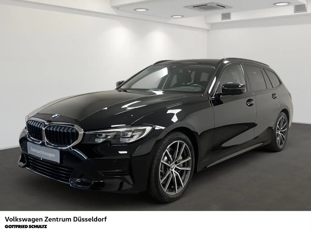 BMW 330