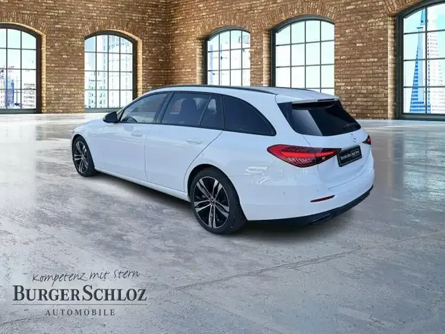 Mercedes-Benz C 220