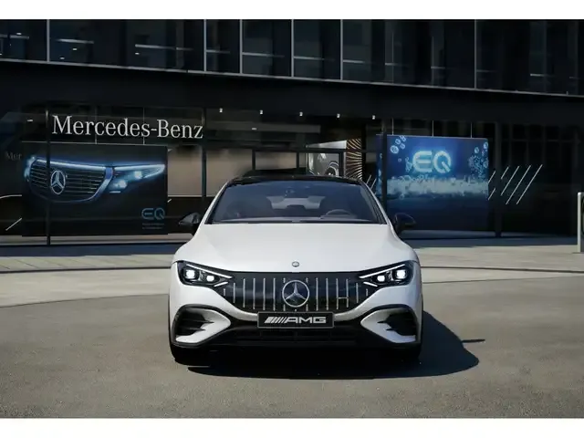 Mercedes-Benz EQE 43