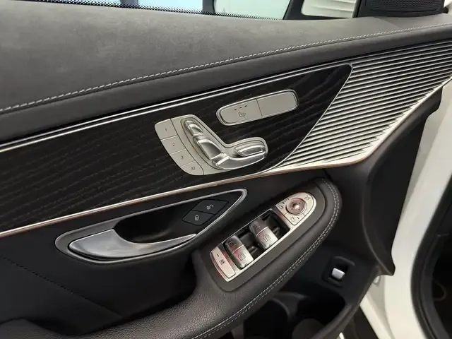 Mercedes-Benz EQC 400