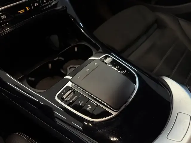 Mercedes-Benz EQC 400