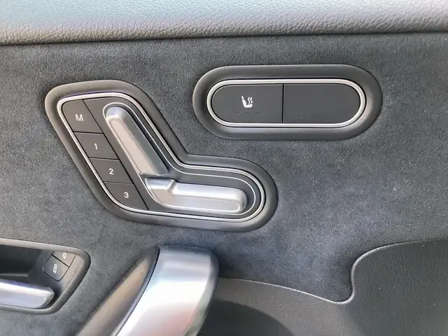 Mercedes-Benz A 35 AMG
