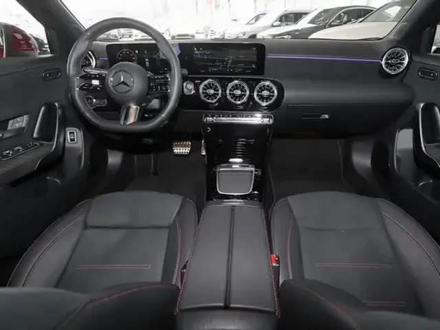Mercedes-Benz A 250