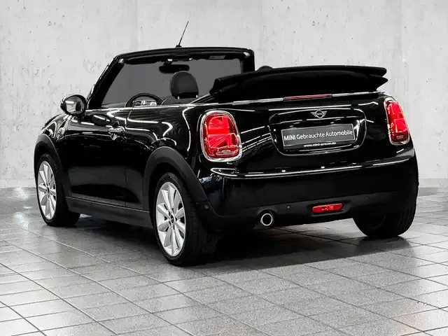 MINI Cooper Cabrio