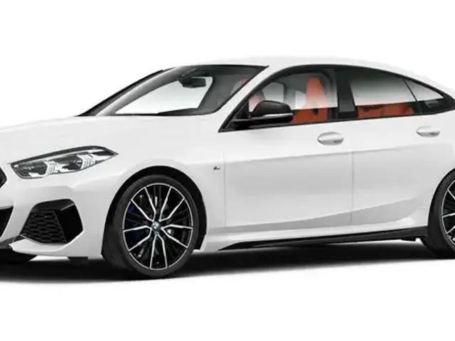 BMW 235