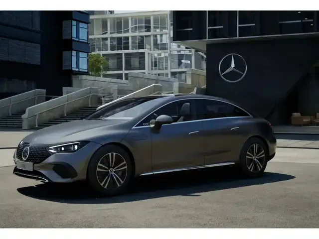 Mercedes-Benz EQE 300