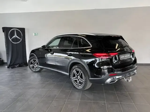 Mercedes-Benz GLC 220
