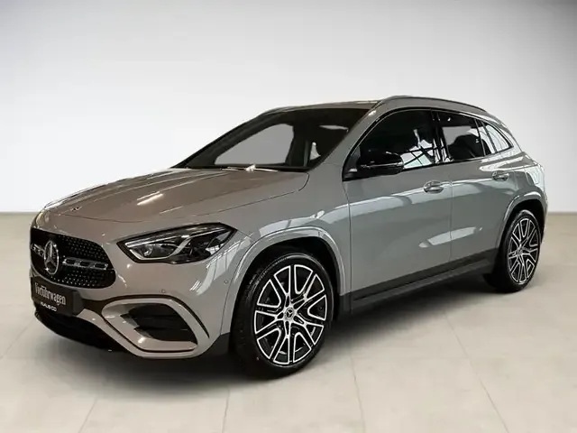 Mercedes-Benz GLA 180