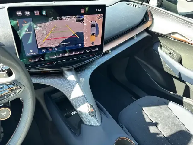 CUPRA Tavascan