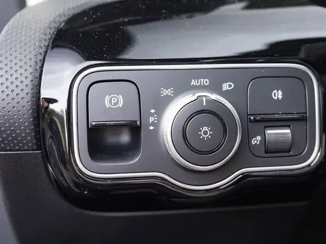 Mercedes-Benz A 35 AMG